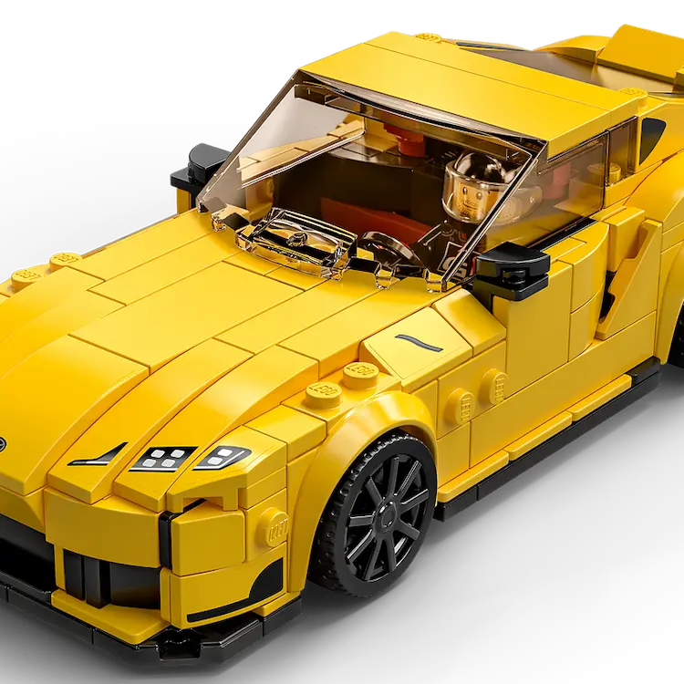 LEGO 76901 Toyota GR Supra – ejemplo de exceso de pegatinas en Speed Champions