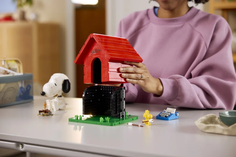 LEGO Ideas, Peanuts: La Caseta de Snoopy 21368 10 Lego Ideas La casita de Snoopy