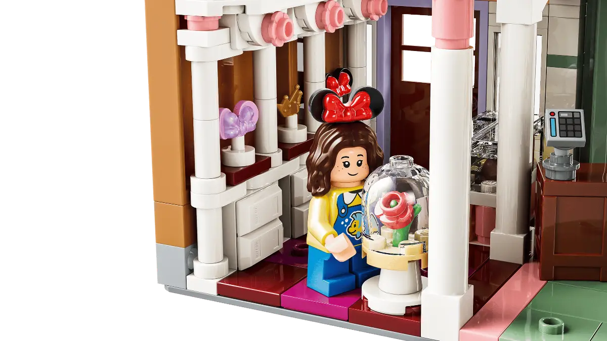 43302 LEGO Disney Main Street, U.S.A.
