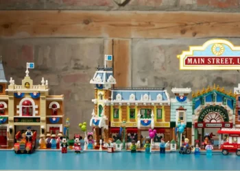 43302 LEGO Main Street, U.S.A.: el homenaje definitivo a los 70 años de Disneyland 12 43302 LEGO Disney Main Street, U.S.A.