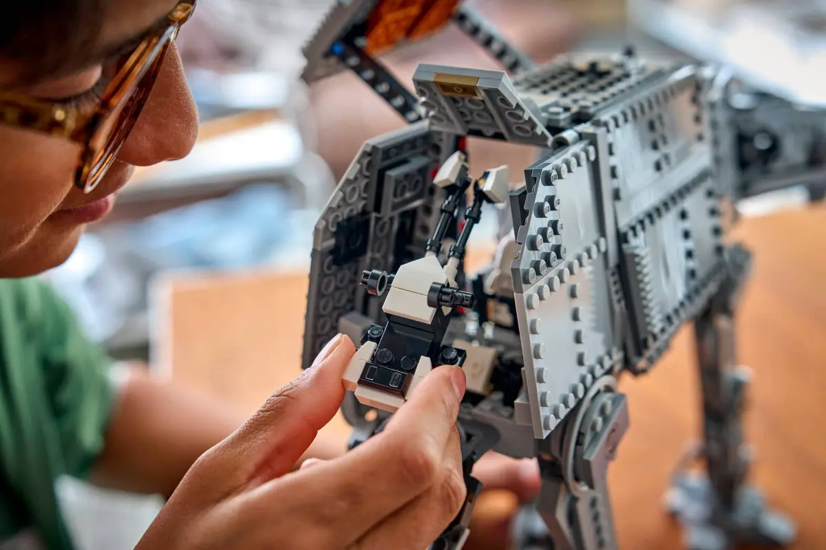 LEGO 75454 AT-AT del Remanente Imperial con INT-4 02