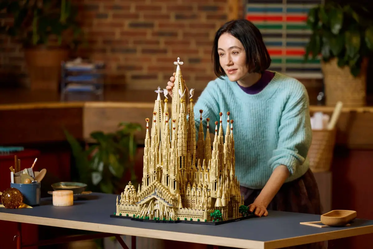 LEGO Sagrada Familia 21065 el set mas grande de la historia