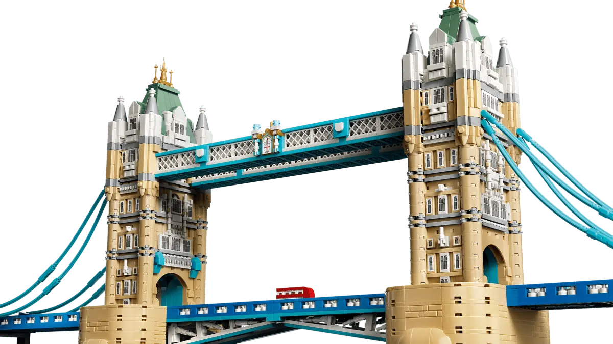 LEGO Architecture 21067 Tower Bridge 11